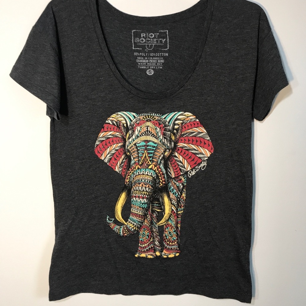 Riot Society Elephant graphic print Shirt
